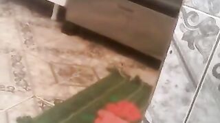 A beautiful black woman was fucked by only one guy’s penis