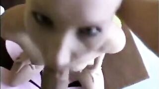 A chick who loved to suck cock deeply without any objections