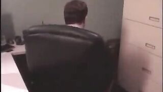 A young girl is alone and she has no one to fuck with