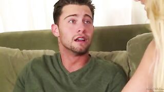 Massage finished with a cumshot inside the blonde’s pussy