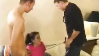 The young nanny, a real professional, skillfully fucks her clients
