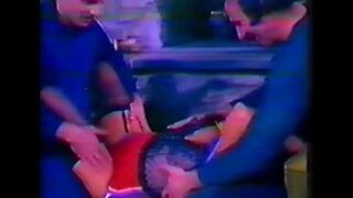 Retro threesome sex with the hottest Italian girls