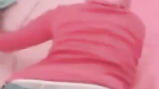 Arabic girl showing her holes and playing with her pussy in a steamy homemade vid