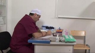 The doctor checked the patient and stretched her pussy with a speculum