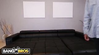 Realtor with big boobs Veronica Avluv gets DP from BBCs