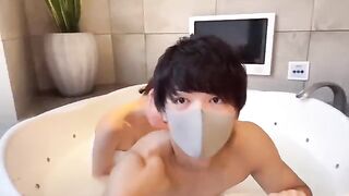 Japanese guy’s slippery handjob using lotion results in a massive ejaculation and creampie