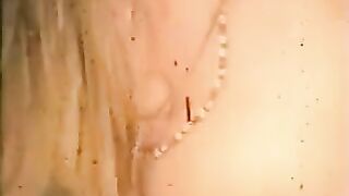 The girls are trying themselves in all poses during oral sex with the guy