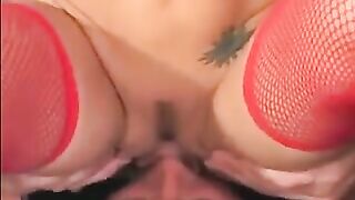Chick in linen stockings sat on her face