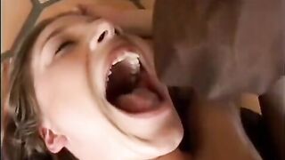 This woman has no permanent sex partner, she accepts all the sperm of her lovers