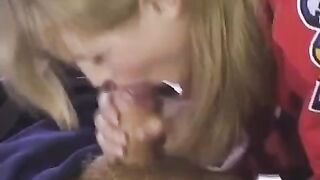 Hockey fan got fucked by her favorite player in ass