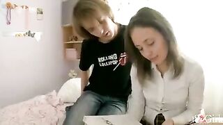 A cute girl stayed with her classmate at home after classes
