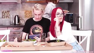 The girl was fucked in the kitchen and reached a boiling point