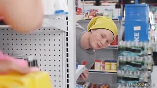 The bodega bro made a record in his personal achievements, which is unbelievable