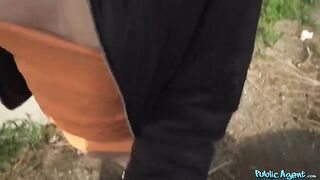 An Italian girl lost her phone and then she got fucked