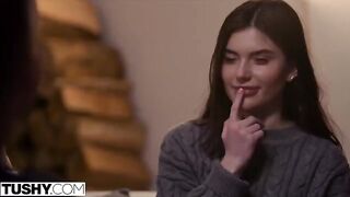 Hot anal threesome with gorgeous BFFs Talia and Stefany