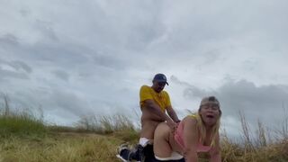 Pinay babe tried to be risk-taking when she had sex with BF in public