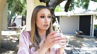 A mom gets her dream anal orgasm