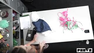 A cute baby is fucking on the table and she’s dreaming