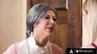 MILF Alexis Fawx seduces her stepdaughter, avoiding chores