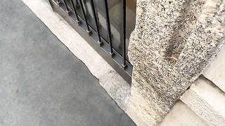 Sit softly, fuck hard - Dialoghi italiani con sveltina italiana