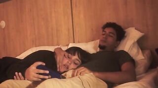 Girl gave a blowjob and got a cumshot on her bed