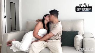 A woman with a big ass gets her pussy filled with cum