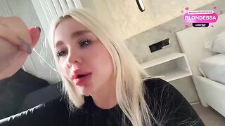 Juicy girl with a delicious ass is asking for a cock in her tight pussy