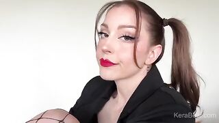 A cute girl came to her stepbrother in the bedroom for sex