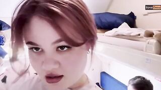 The girl got a lot of money for the blowjob