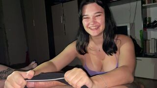 Girl agreed to blowjob just for the sake of the bet