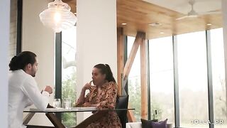 My therapist invited me to her house for a passionate dinner