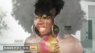 Ebony Mystique shares her skincare routine before intense action